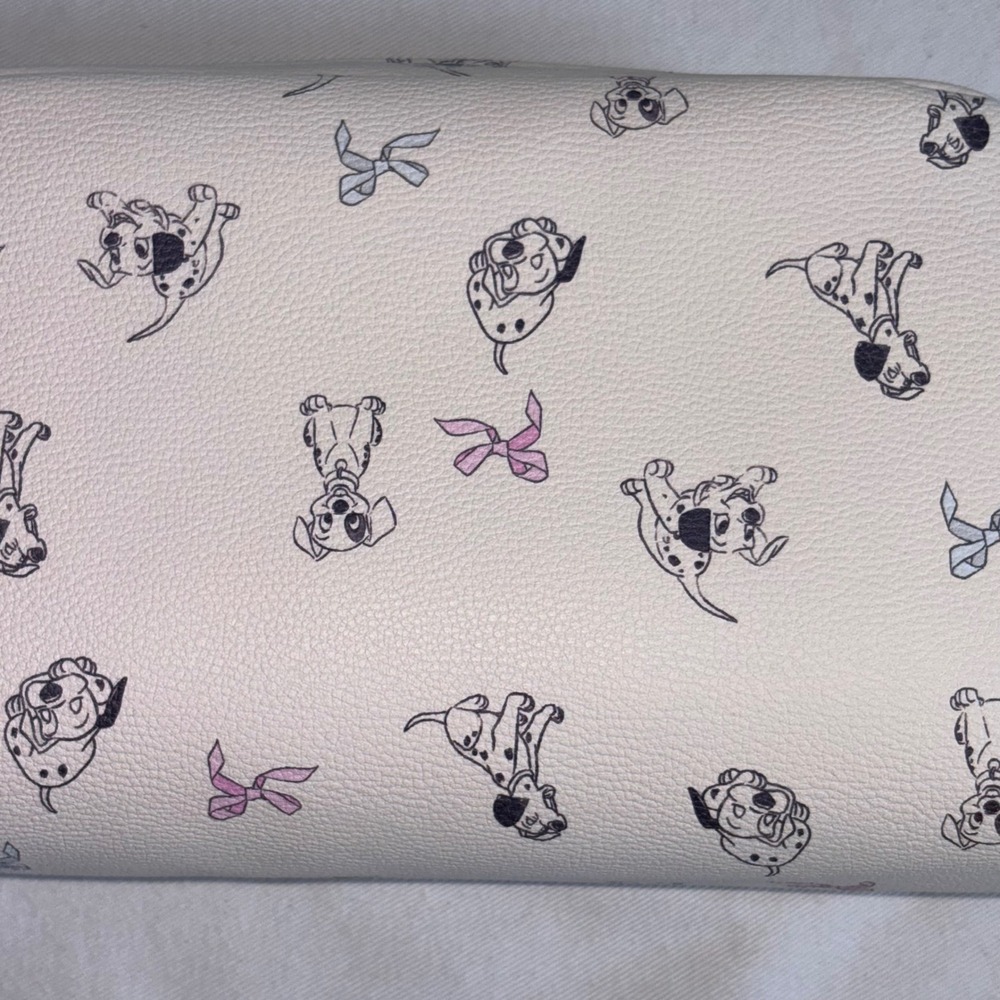 Disney Primark 101 Dalmatians Makeup Bag New Cream Puppy Print Bows Zip Pouch - Picture 10 of 11